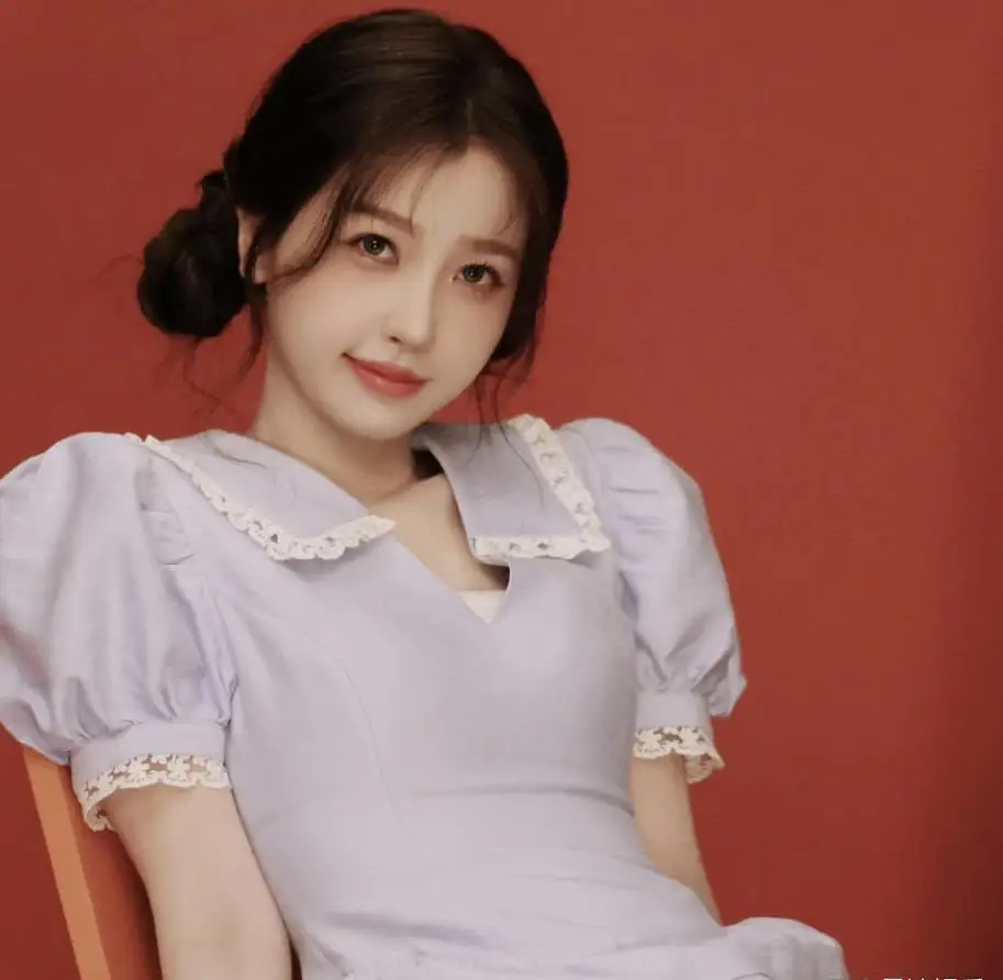 被网友扒黑料的明星们是谁啊,_虞书欣公众舆论压力_虞书欣网络暴力事件