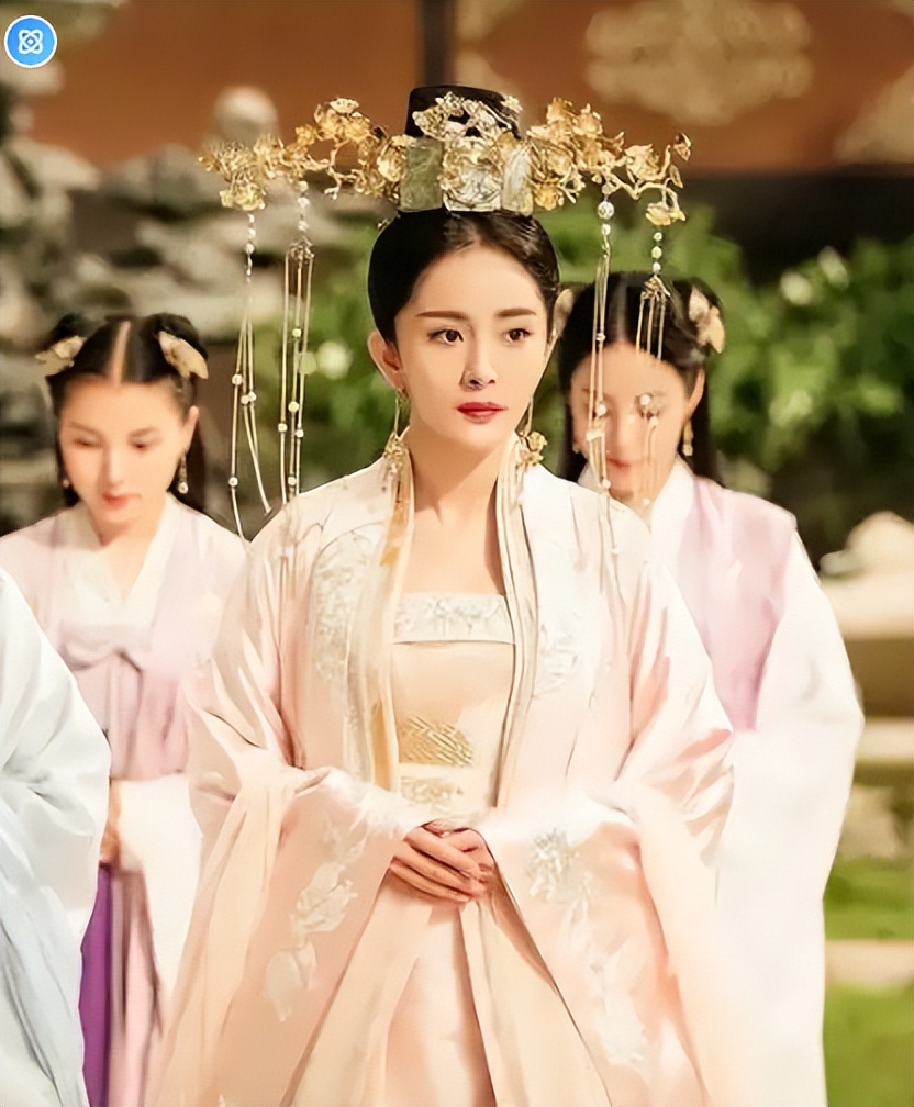 娱乐圈小说有杨幂_杨幂演技提升_杨幂参演张艺谋电影