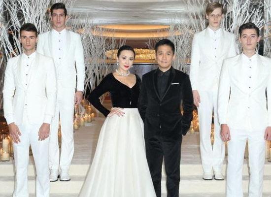 直击明星生日趴奢靡场面：大小S制服秀色诱老公