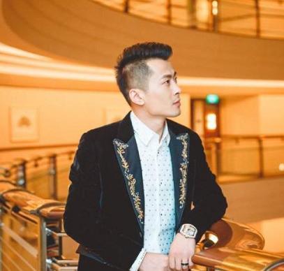 八卦爆料网红二驴是谁啊图片大全-_快手二驴被封杀原因_二驴辛有志关系